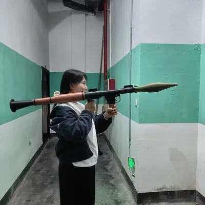 1:1 Scale 3D-Printed Type 69 RPG Launcher Replica, Detailed Non-Functional Display Model for Collectors and Office Decor