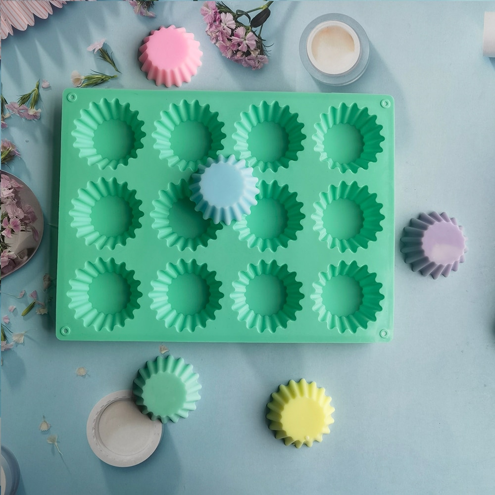 12 Holes Silicone Mini Cupcake Mold 12 Holes Silicone Mini Cupcake Mold