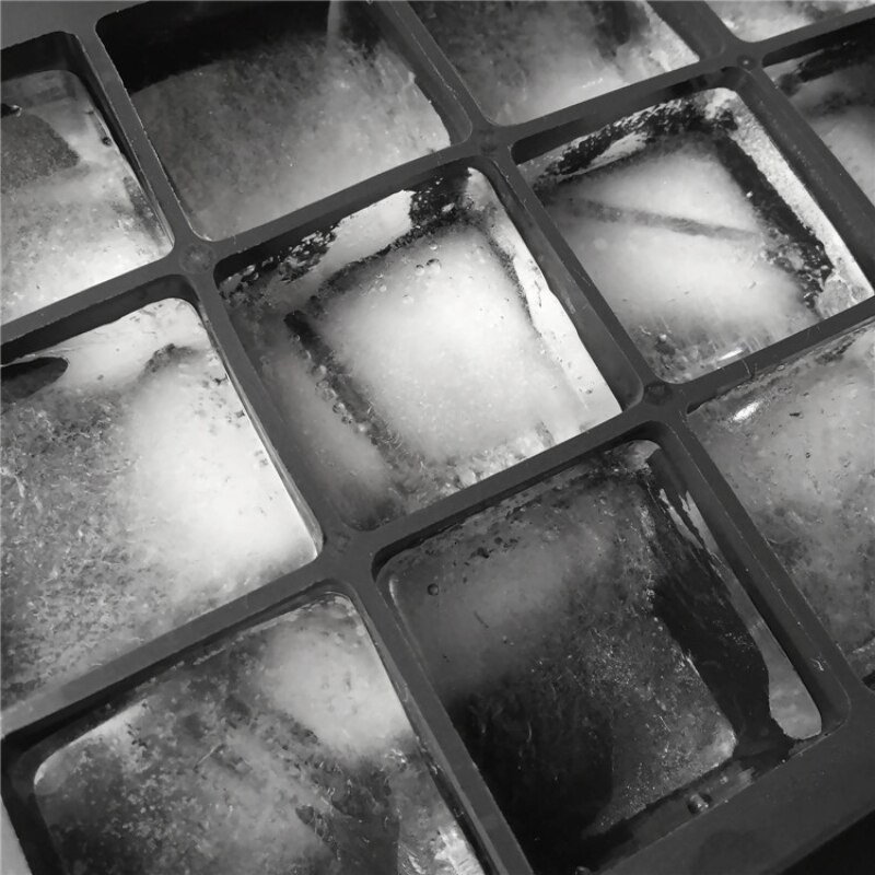 15 Slots Silicone Large Ice Cube Tray 15 Slots Silicone Large Ice Cube Tray