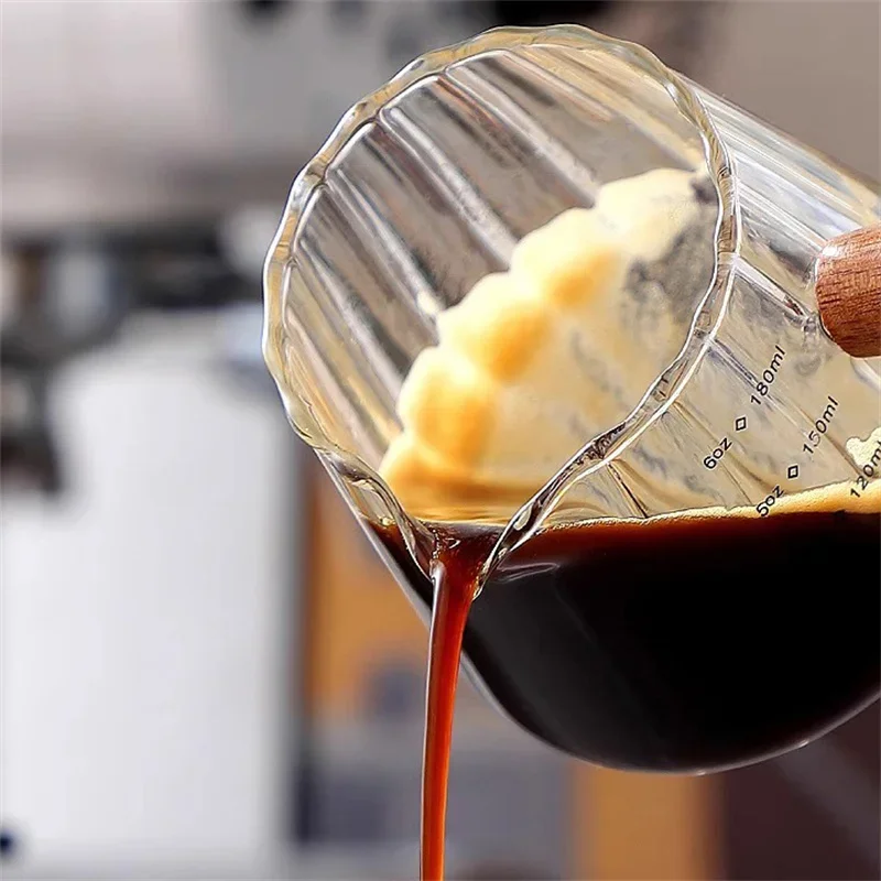 180ML Wood Handle Glass Espresso Measuring Cup Coffee Extraction Cup with scale High Temperature Resistance Milk Jug 180ML Wood Handle Glass Espresso Measuring Cup Coffee Extraction Cup with scale High Temperature Resistance Milk Jug