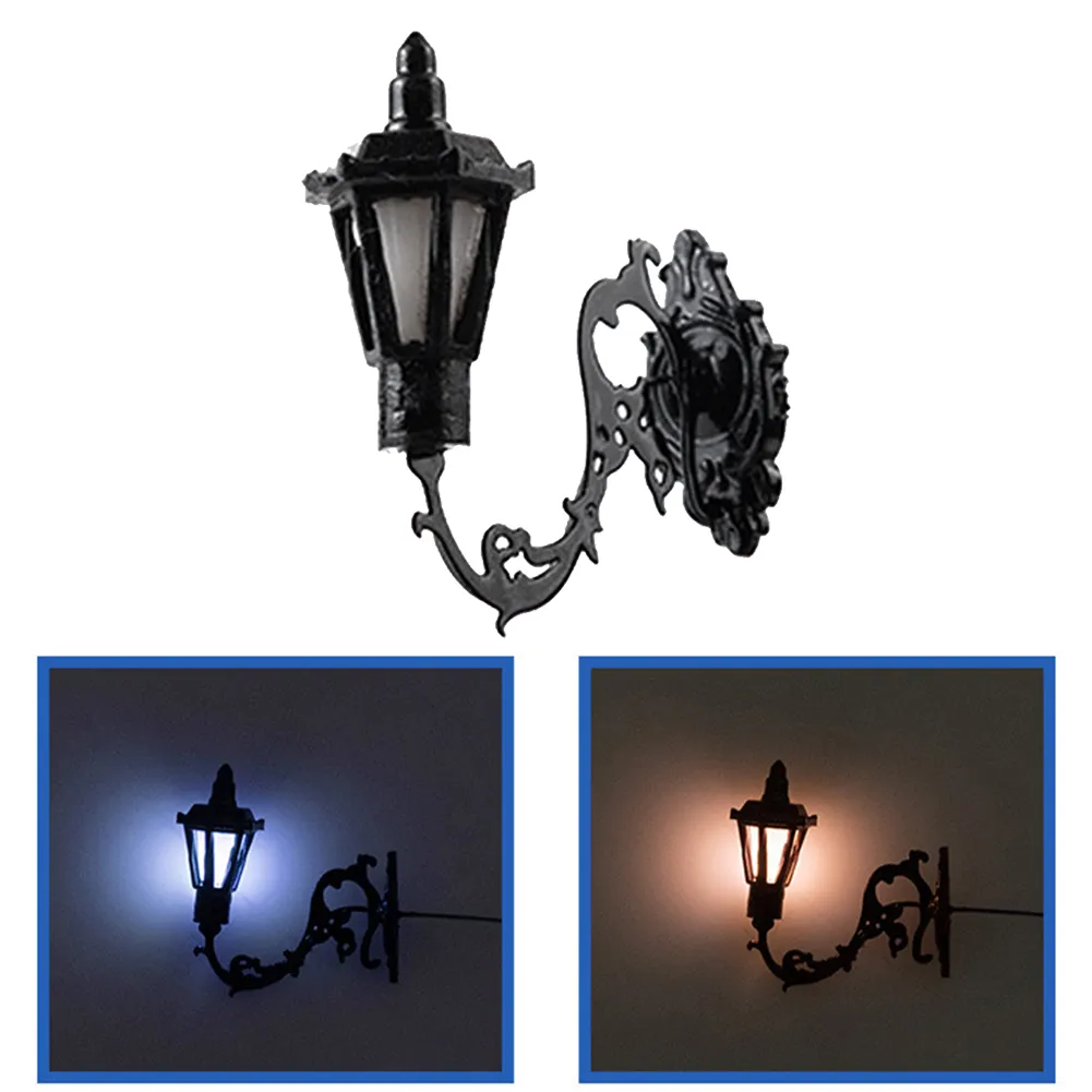 1:87 Micro Landscape Wall Light Model ABS Garden Decor 3V Miniature for Railway ABS DIY Ornament Retro LED Lamppost 1:87 Micro Landscape Wall Light Model ABS Garden Decor 3V Miniature for Railway ABS DIY Ornament Retro LED Lamppost