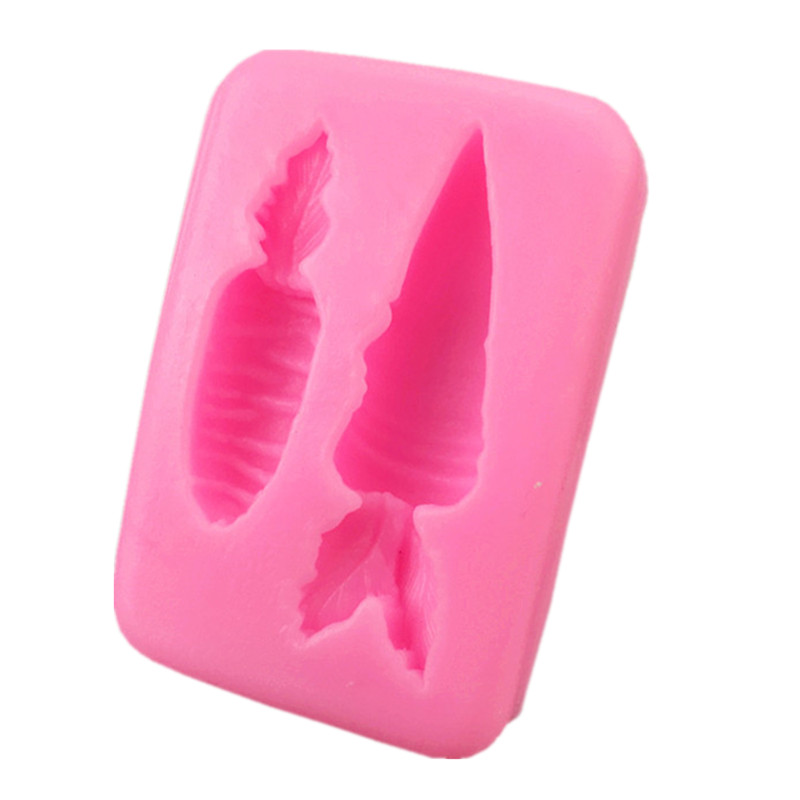 2-Cavity Silicone Carrot Mold