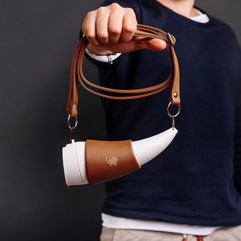 230ml Viking Horn Mug with Straps 230ml Viking Horn Mug with Straps