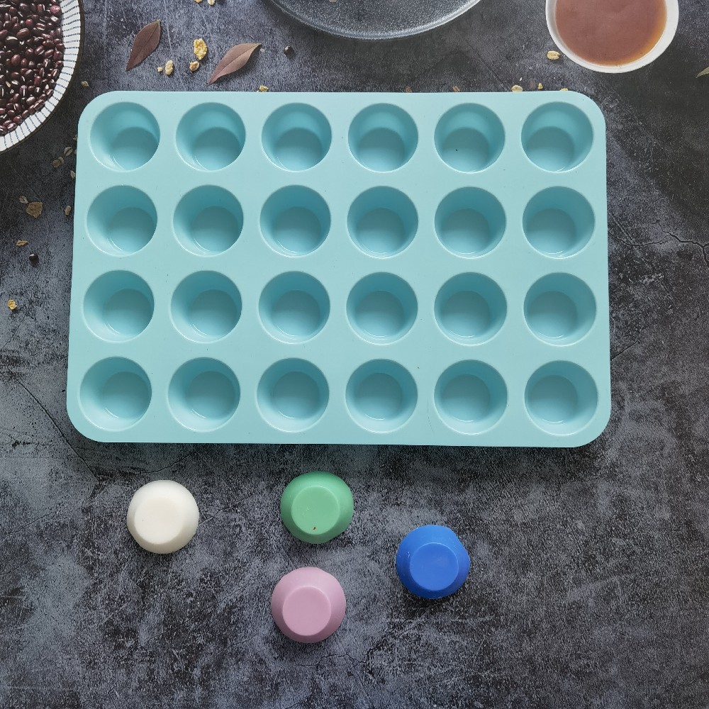 24 Holes Silicone Mini Muffin Pan 24 Holes Silicone Mini Muffin Pan