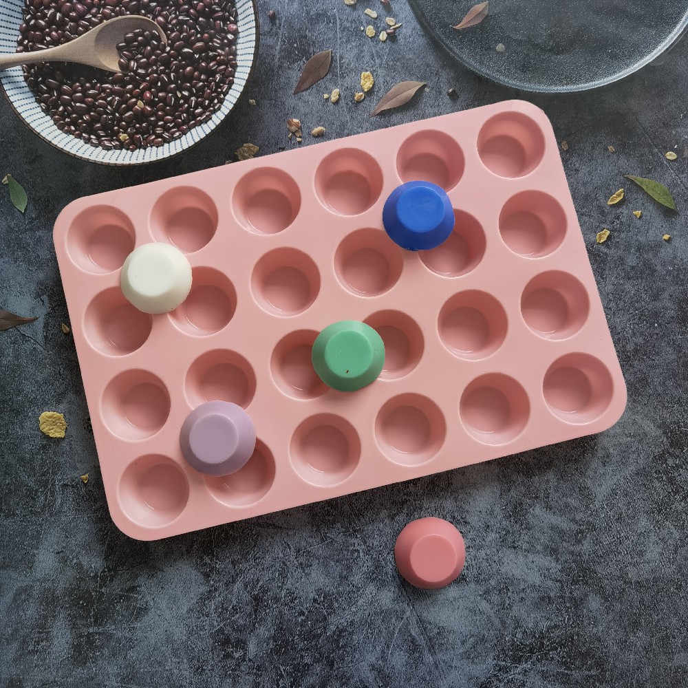24 Holes Silicone Mini Muffin Pan 24 Holes Silicone Mini Muffin Pan
