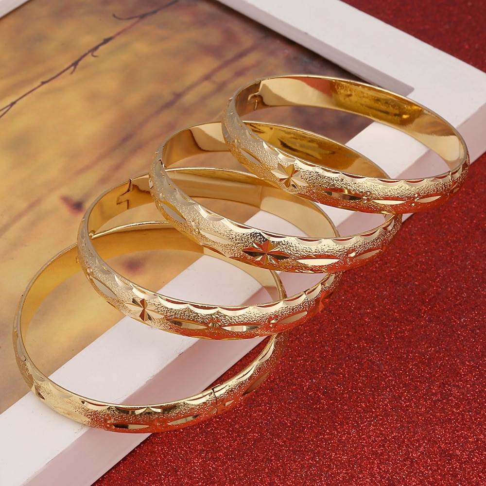 24k Gold Bangle Bracelet Set (4 pcs) 24k Gold Bangle Bracelet Set (4 pcs)