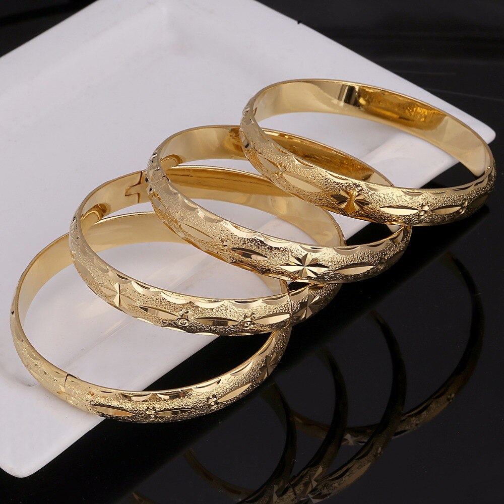 24k Gold Bangle Bracelet Set (4 pcs) 24k Gold Bangle Bracelet Set (4 pcs)