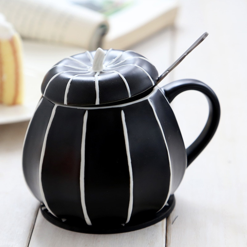 250ml Ceramic Pumpkin Shaped Mug 250ml Ceramic Pumpkin Shaped Mug