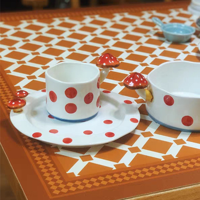 260ml Ceramic Mushroom Mug 260ml Ceramic Mushroom Mug