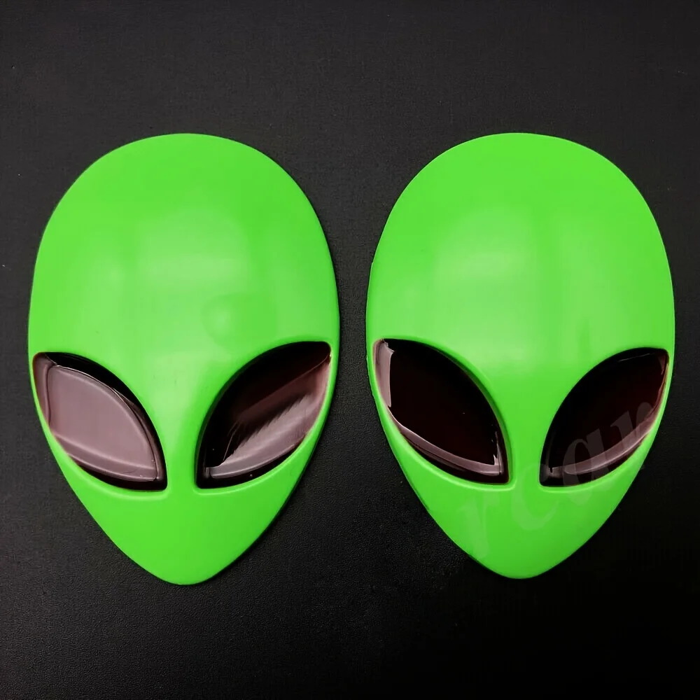 2pcs Alien Alienware Head Auto Heck Emblem Badge Sticker Decal car Fender Auto 3D For all car Bike Motobike