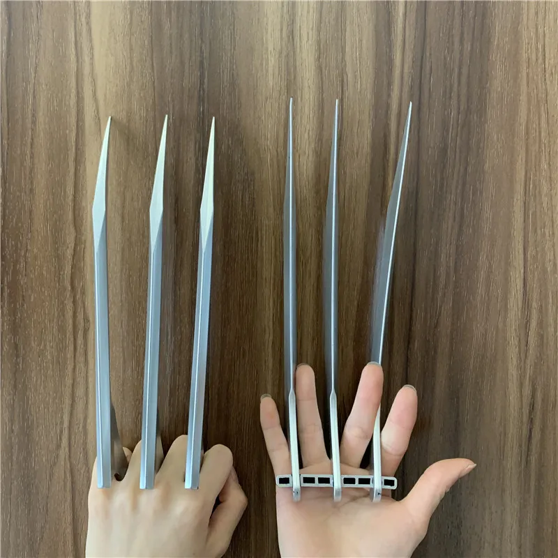 2pcs/pairs Claw Blade Paw 1:1 Cosplay Prop Hero Weapons Gift Toy