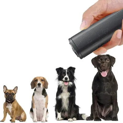 3 in 1 Dog Repeller Device LED Ultrasonic Dog Training Repellents Anti Barking Device with Flash Light Outdoor Portable 3 in 1 Dog Repeller Device LED Ultrasonic Dog Training Repellents Anti Barking Device with Flash Light Outdoor Portable