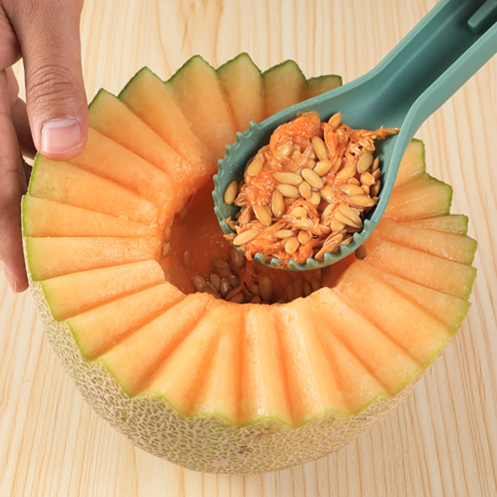 3 In 1 Watermelon Slicer Cutter Scoop Fruit Carving Knife Fruit Platter Multifunctional Fruit Dig Pulp Separator 3 In 1 Watermelon Slicer Cutter Scoop Fruit Carving Knife Fruit Platter Multifunctional Fruit Dig Pulp Separator