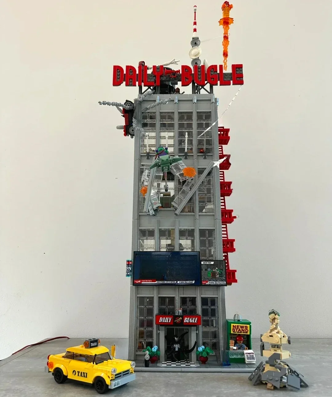 3722pcs Newspaper Office Building Building Blocks Anniversary Set Compatible With Legoed Particles Suitable For