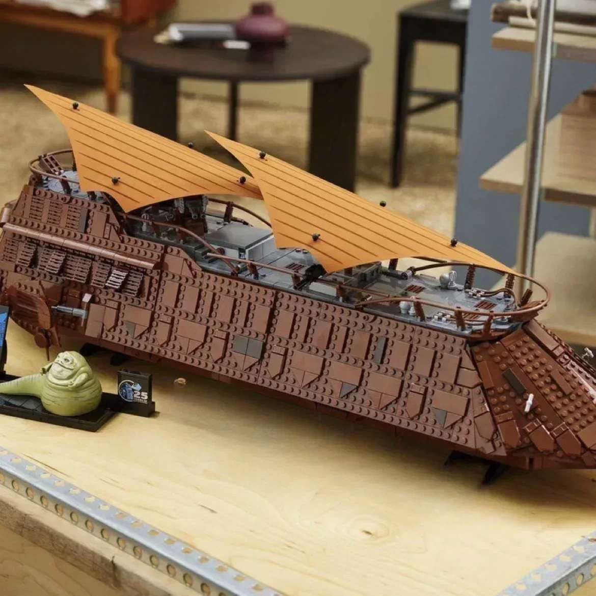 3950pcs Sail Barge Building Block Classic Sailboat Model Bricks Assembly Toys For Kids Adult Christmas Gifts