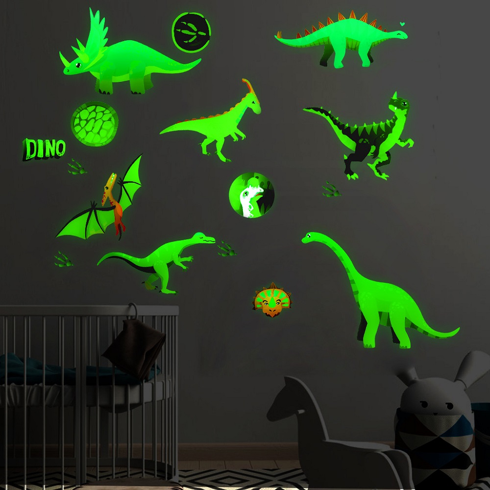 3D Glow In The Dark Dinosaur Stickers (17 pcs) 3D Glow In The Dark Dinosaur Stickers (17 pcs)