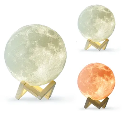 3D Moon Lamp with Wooden Holder 3D Moon Lamp with Wooden Holder