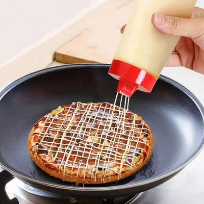 4 Holes Salad Dressing Squeeze Bottle