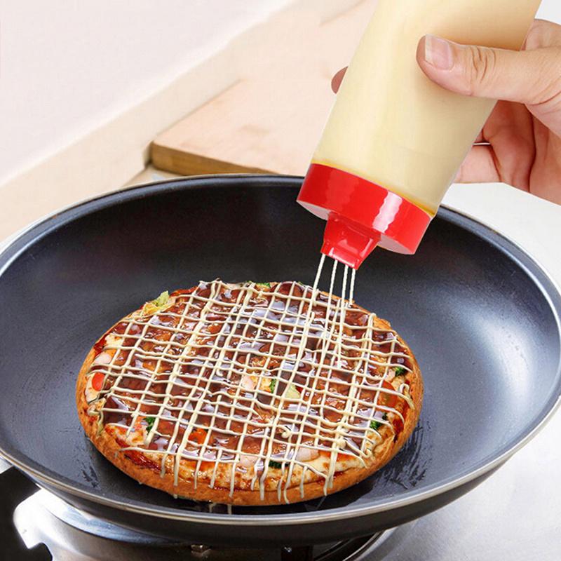 4 Holes Salad Dressing Squeeze Bottle 4 Holes Salad Dressing Squeeze Bottle