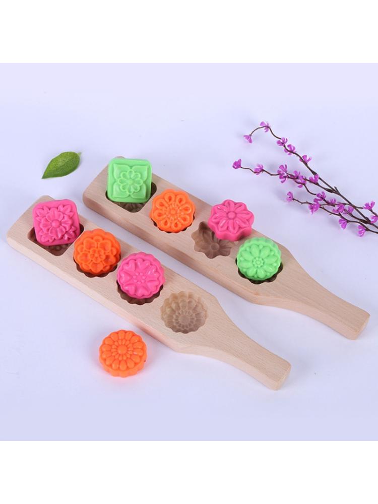 4 Slots Wooden Mooncake Mold