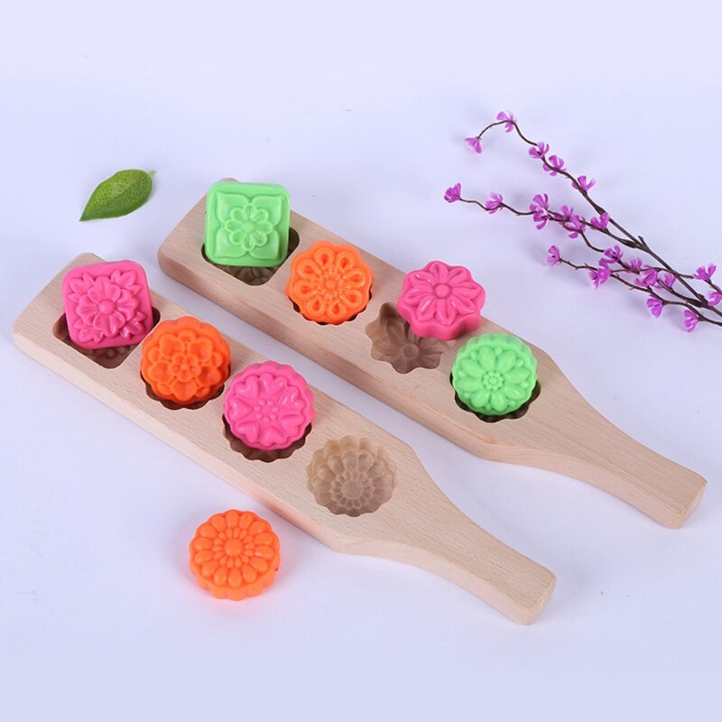 4 Slots Wooden Mooncake Mold