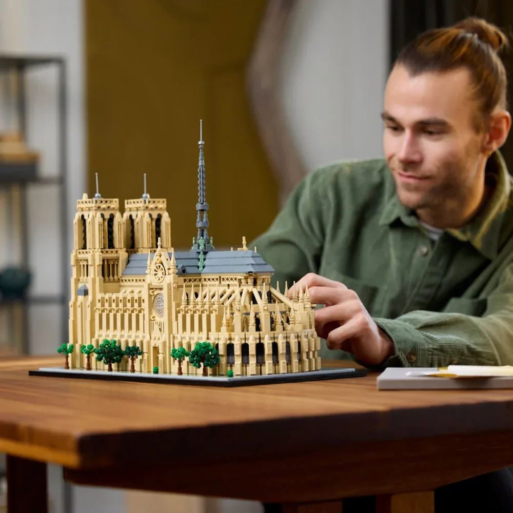 4383pcs Notre-Dame de Paris Architectural Model Kit 21061 Collectible Building blocks Set for Adults Gift Idea for 4383pcs Notre-Dame de Paris Architectural Model Kit 21061 Collectible Building blocks Set for Adults Gift Idea for