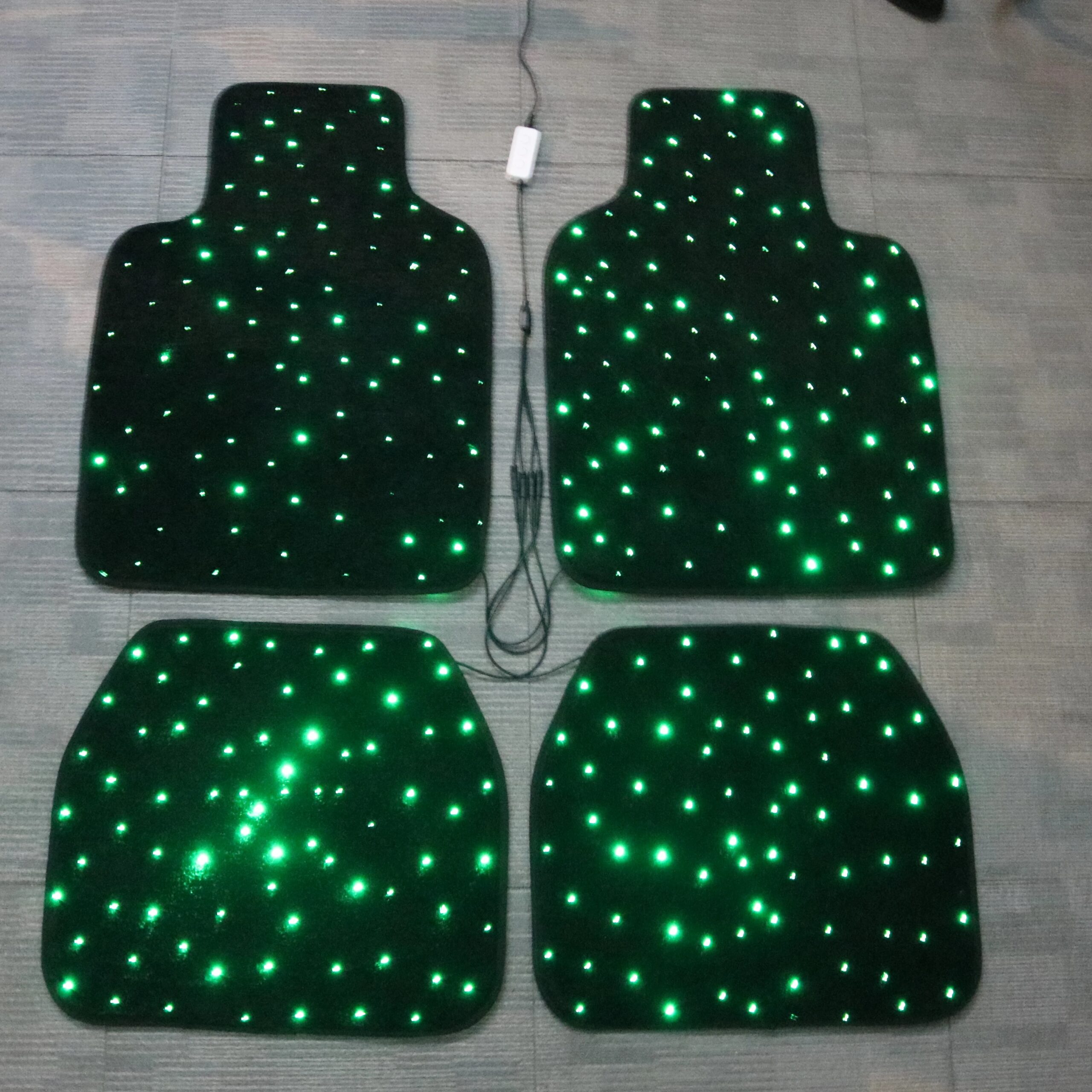 4pcs Fiber Optic Twinkle Stars Car Mats WaterProof Star Light Car LED Rugs With APP Remote Control Light Effect
