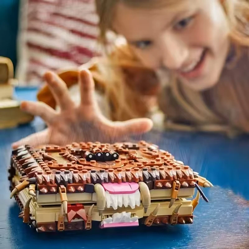 519PCS Chomping Monster Book of Monsters Building Block Model DIY 76449 Creative Puzzle Assembly Educational Toys 519PCS Chomping Monster Book of Monsters Building Block Model DIY 76449 Creative Puzzle Assembly Educational Toys