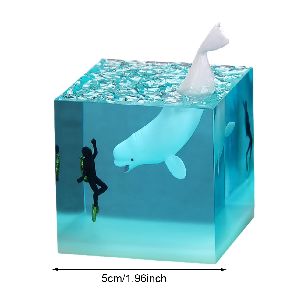 5cm Cube Whale Diver Night Light Decoration Gift Epoxy Resin Ocean Shark Diver Figures Decoration LED Night Light Home