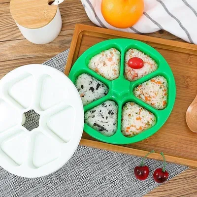 6 Slots Triangle Onigiri Mold with Lid 6 Slots Triangle Onigiri Mold with Lid