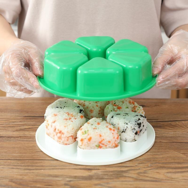 6 Slots Triangle Onigiri Mold with Lid 6 Slots Triangle Onigiri Mold with Lid