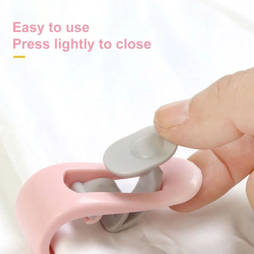 6/12PCS Bedroom Bed Sheet Clips Quilt Holder Non-slip Quilt Blanket Clip Curtain Blankets Quilt Cover Clip Fastener 6/12PCS Bedroom Bed Sheet Clips Quilt Holder Non-slip Quilt Blanket Clip Curtain Blankets Quilt Cover Clip Fastener