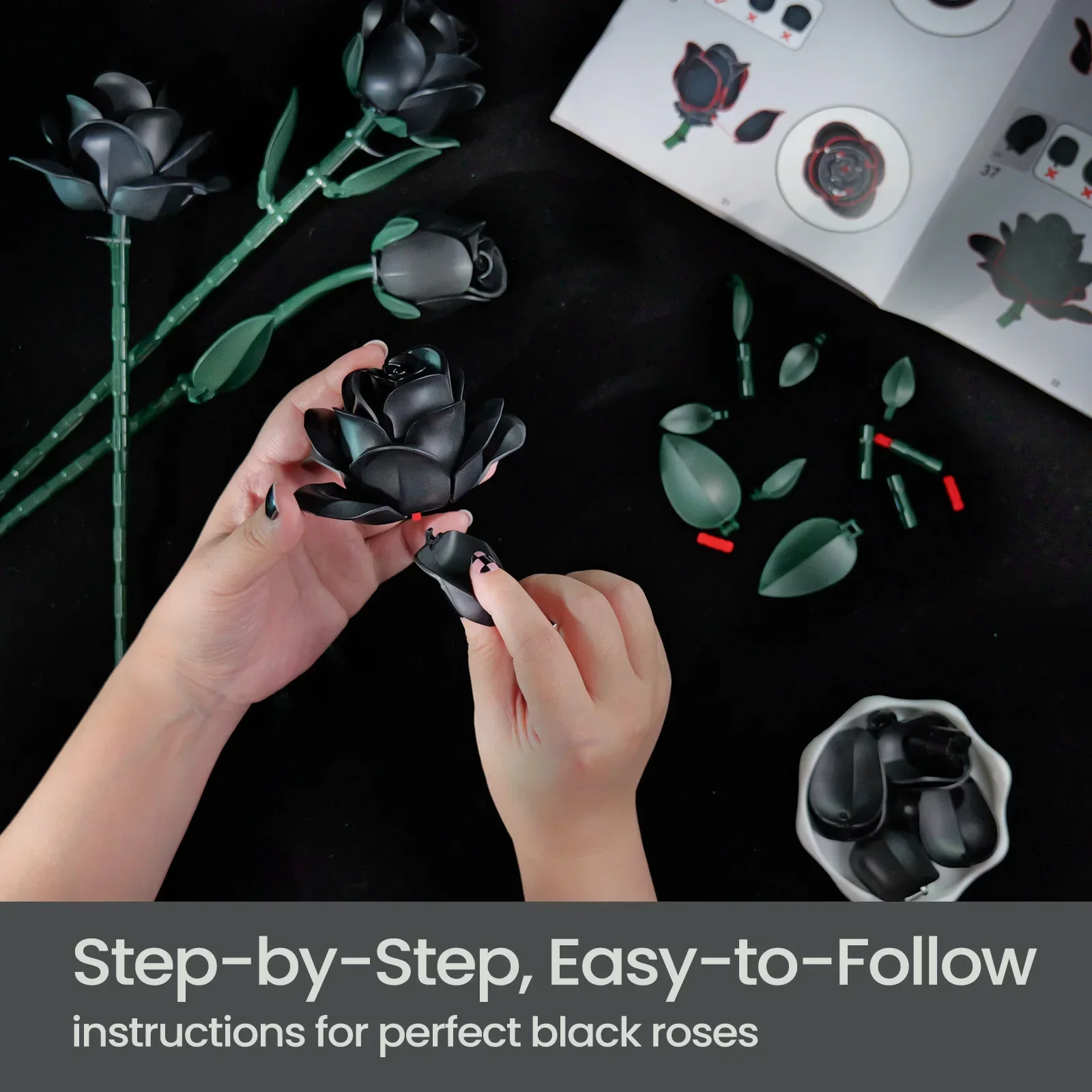 623pcs 12 Black Roses Building Block Set Plant Bouquet High Quality Simulated Roses Flowers Gothic Decoration