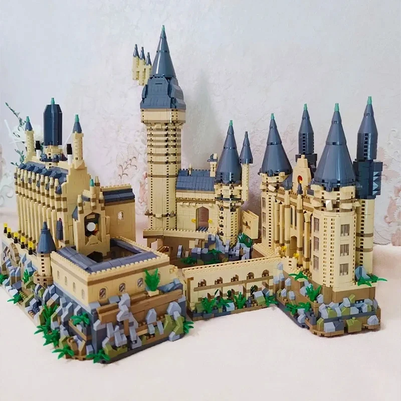 6369pcs Micro Bricks City Creative Medieval Magic Castle with Lights Series School Architecture Palace Model Building 6369pcs Micro Bricks City Creative Medieval Magic Castle with Lights Series School Architecture Palace Model Building
