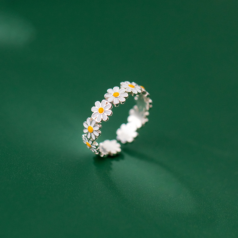 925 Silver Daisy Chain Ring 925 Silver Daisy Chain Ring