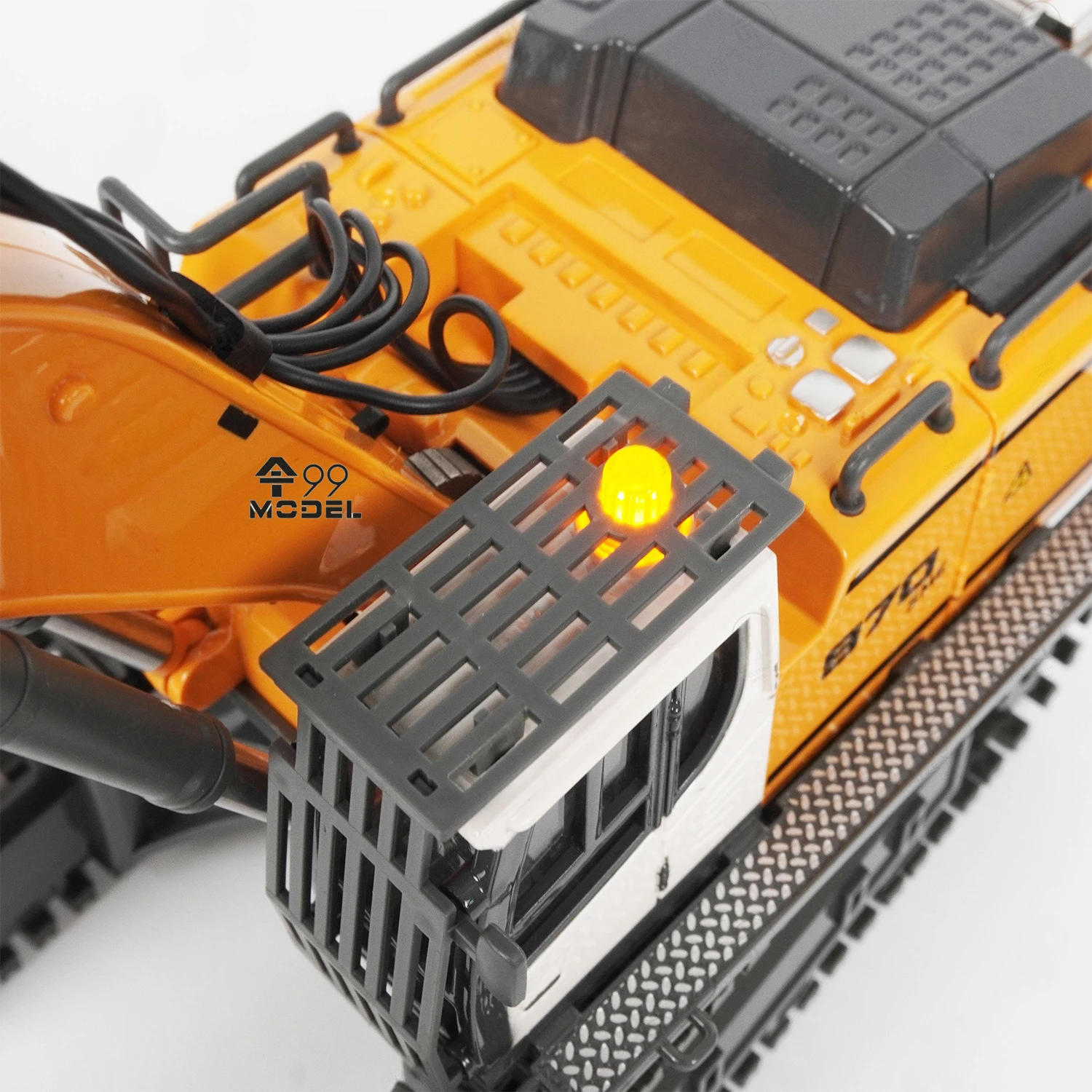 970 RC Mini Excavator 1/50 Scale Electric Excavator Simulation Model Desktop RC Excavator with Lighting System RC Car