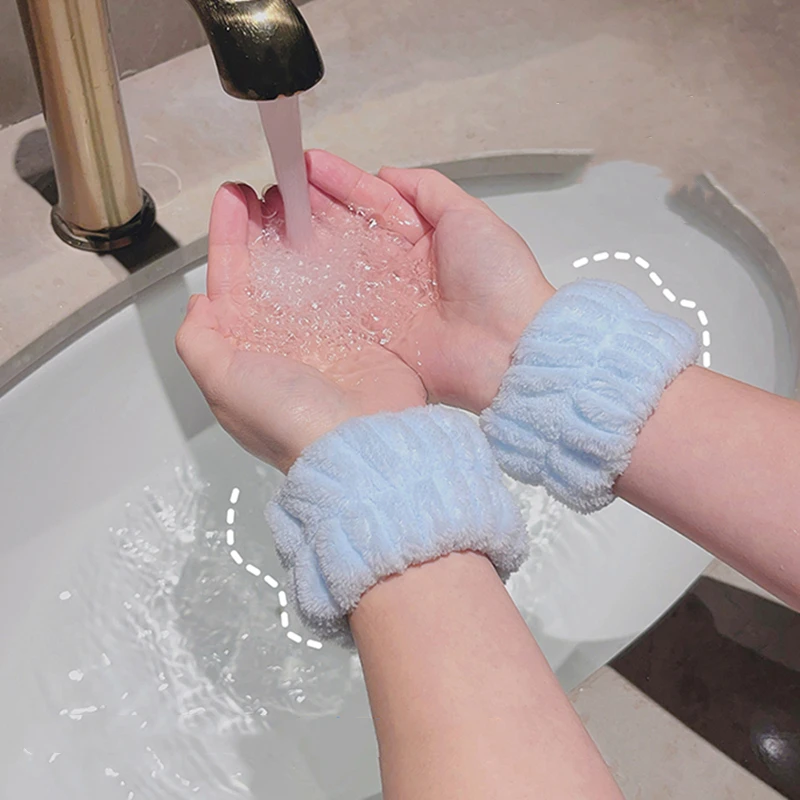 Absorbent Wristbands for Washing Face (2 pcs)