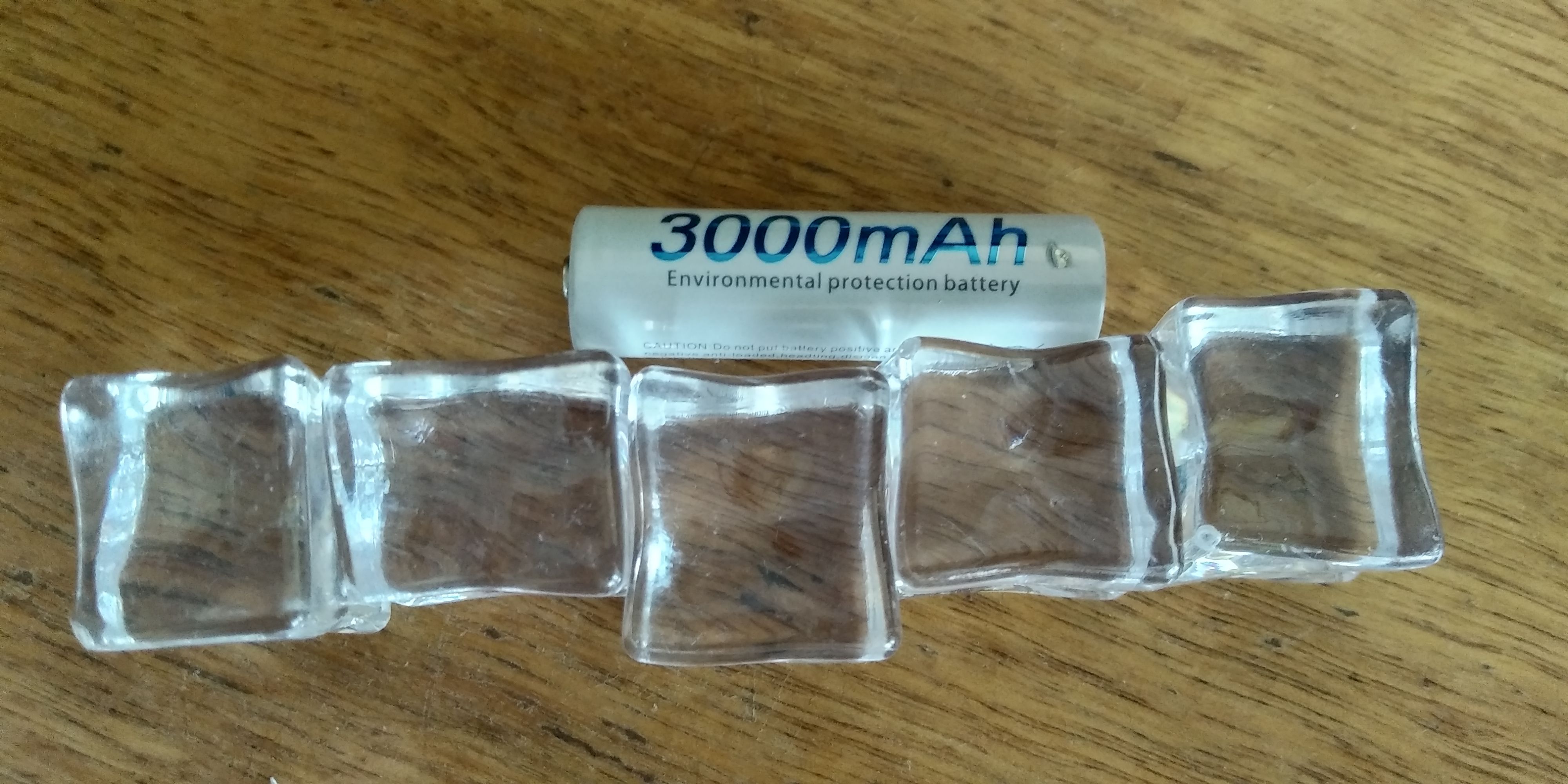 Acrylic Fake Ice Cubes (5pcs) Acrylic Fake Ice Cubes (5pcs)