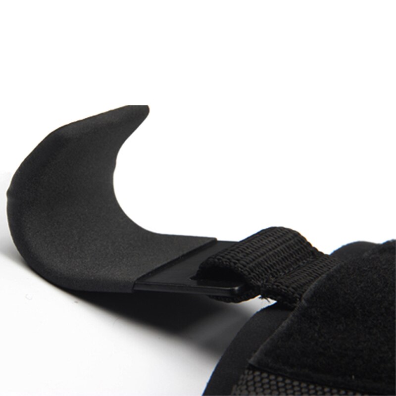 Adjustable Strap Weight Lifting Hook Grips (2 pcs) Adjustable Strap Weight Lifting Hook Grips (2 pcs)