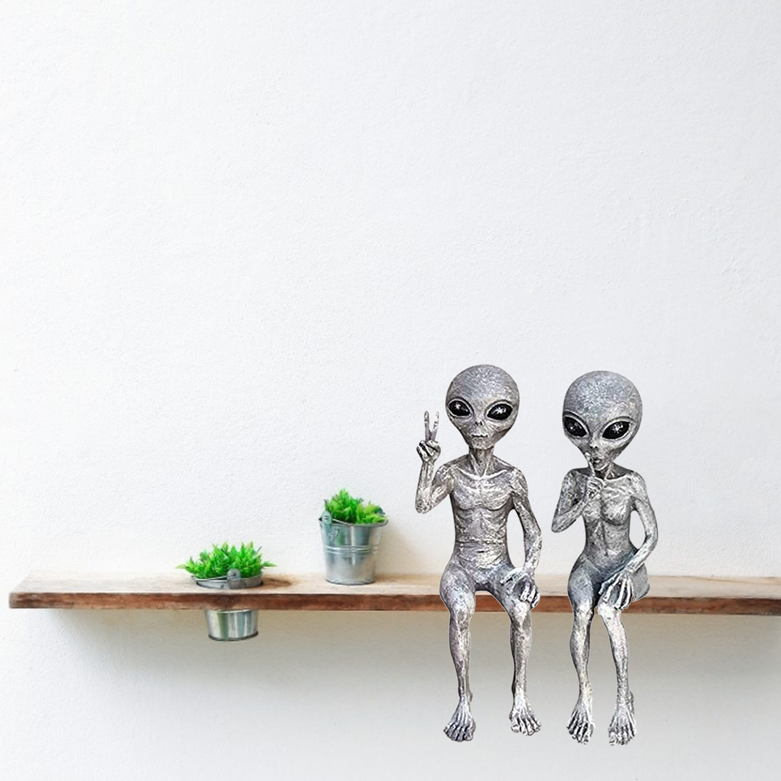 Alien Figurine Resin Ornament Alien Figurine Resin Ornament