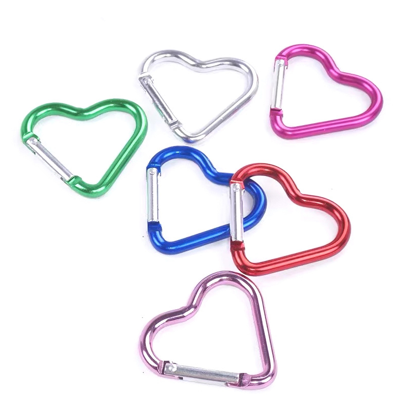 Aluminum Heart Shaped Carabiners (3Pcs) Aluminum Heart Shaped Carabiners (3Pcs)