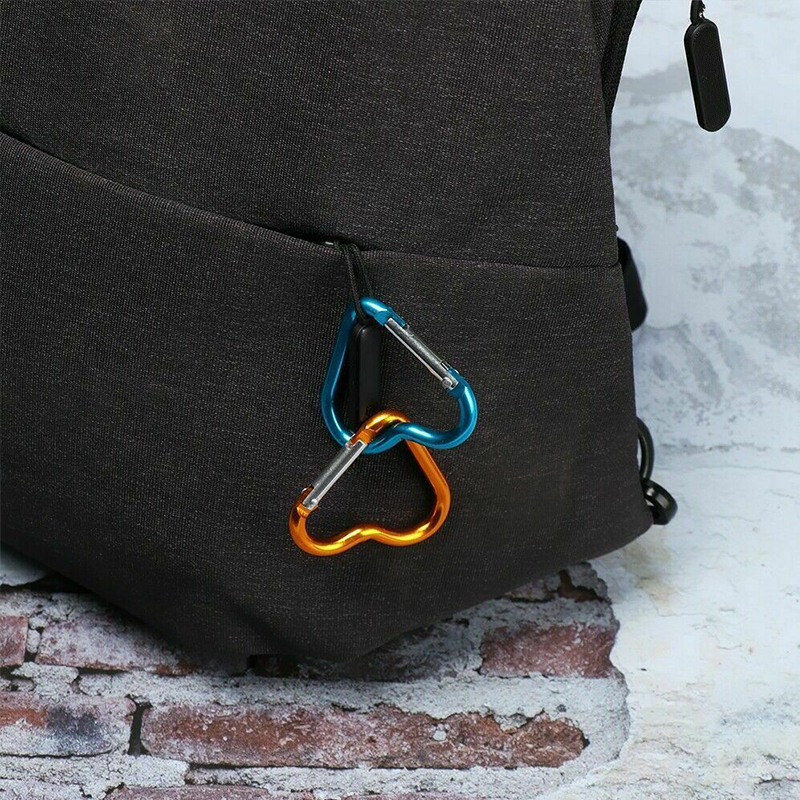 Aluminum Heart Shaped Carabiners (3Pcs) Aluminum Heart Shaped Carabiners (3Pcs)