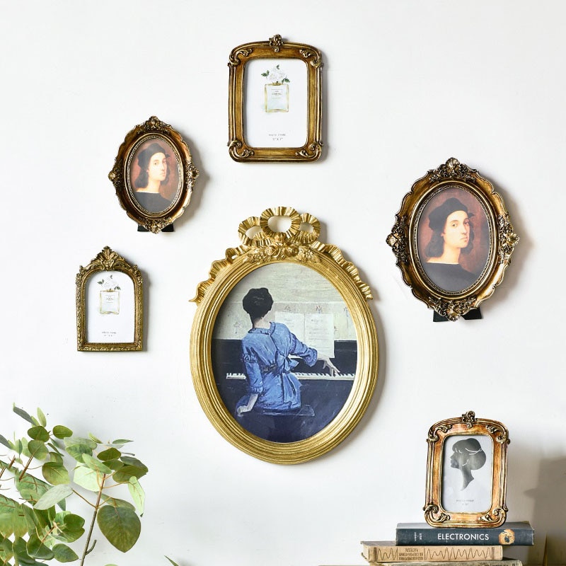 Antique Vintage Photo Frame with Stand Antique Vintage Photo Frame with Stand