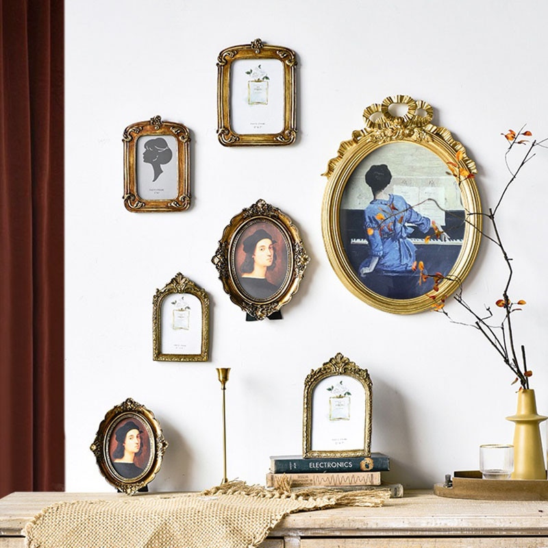 Antique Vintage Photo Frame with Stand Antique Vintage Photo Frame with Stand