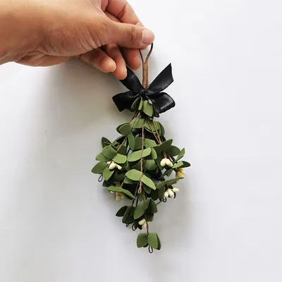 Artificial Mistletoe Christmas Decoration