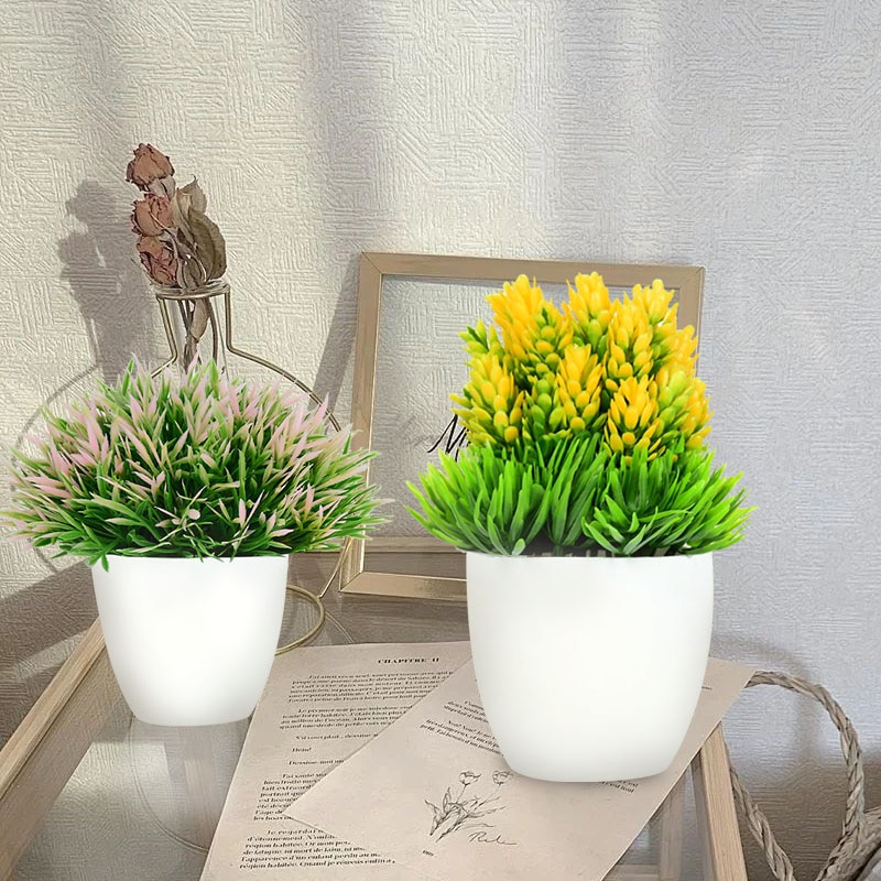 Artificial Plastic Potted Plant Artificial Plastic Potted Plant