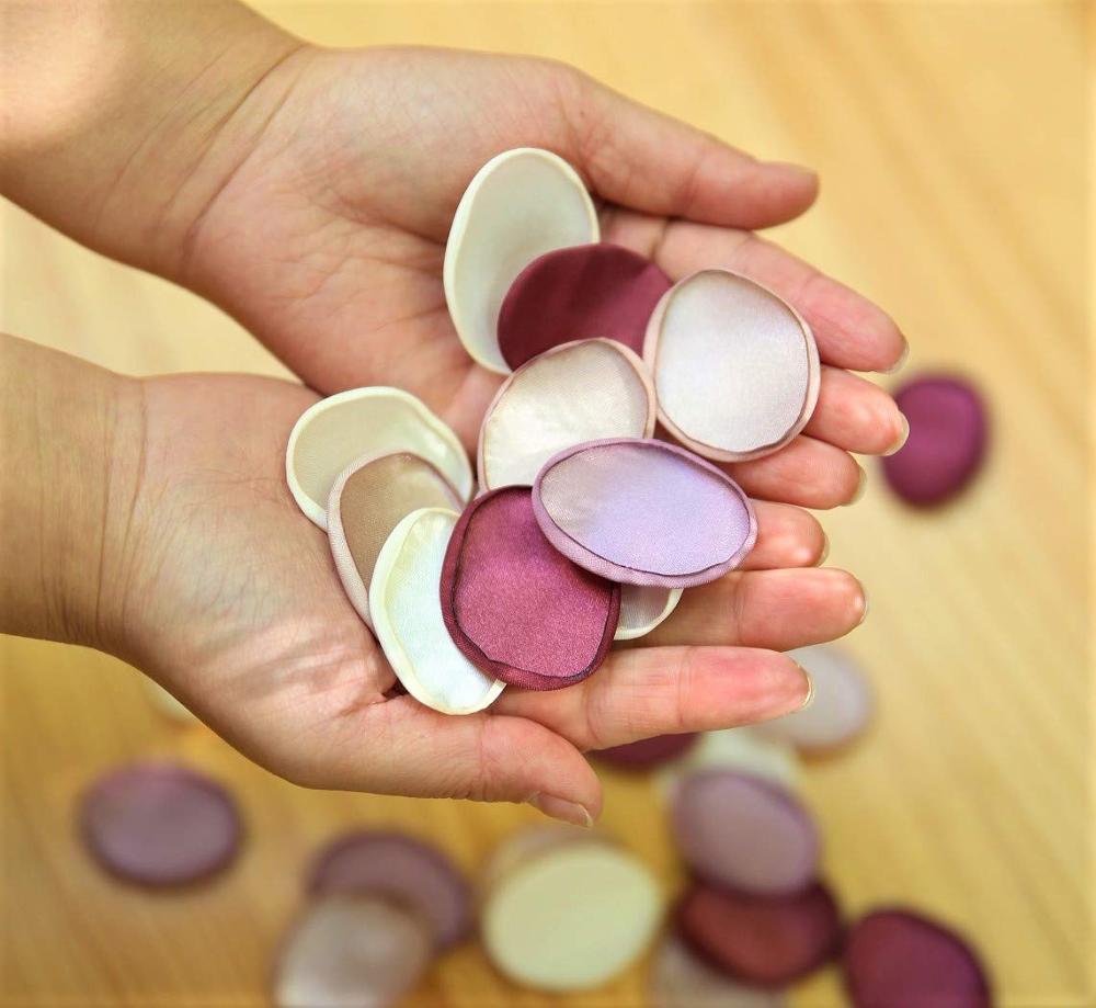 Artificial Rose Petals Party Confetti (100pcs)