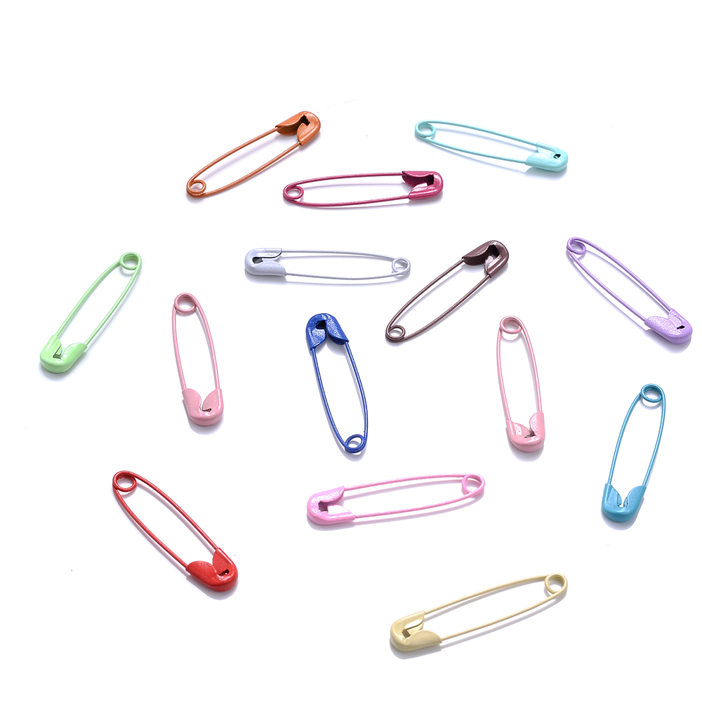 Assorted Colored Safety Pins (30pcs) Assorted Colored Safety Pins (30pcs)