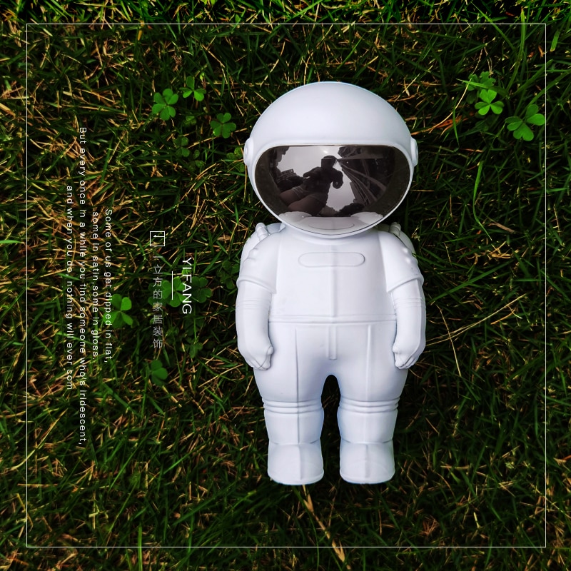 Astronaut Figurine Decoration Astronaut Figurine Decoration