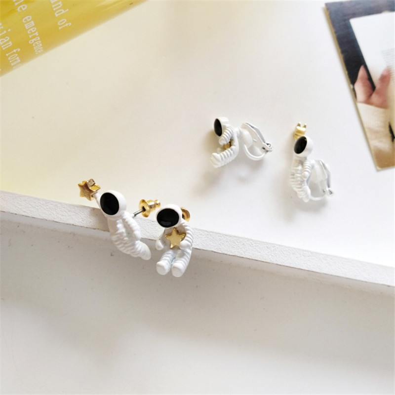 Asymmetrical Astronaut Earrings (1 Pair)